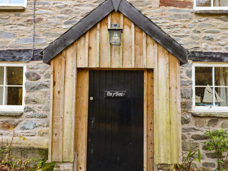 Pen y Bont, listing photograph 4