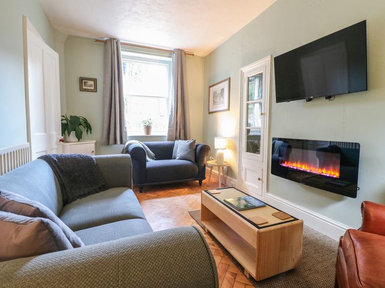 Knoll Cottage, listing photograph 6