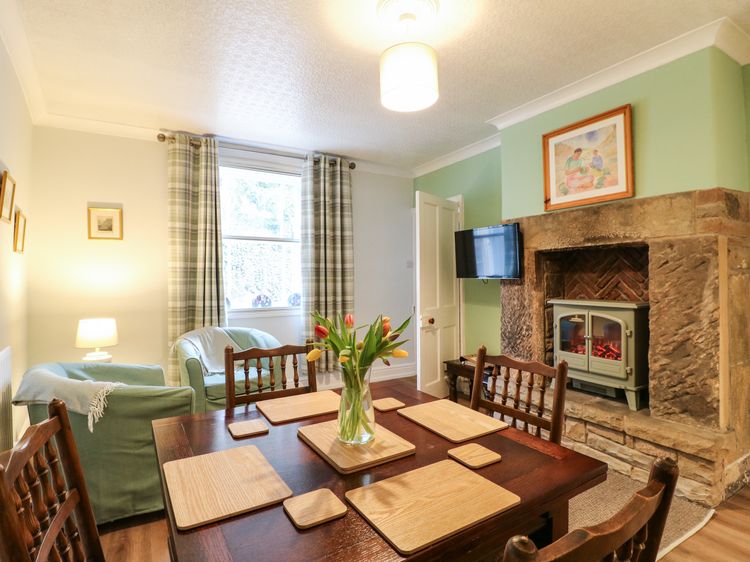 Knoll Cottage, listing photograph 7