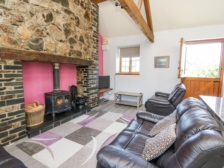 Swn y Nant, listing photograph 4