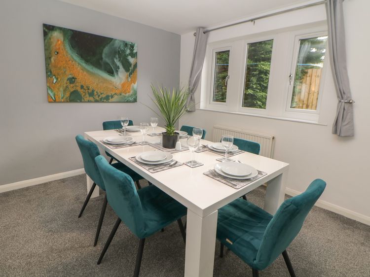 Cheshire House, listing photograph 7