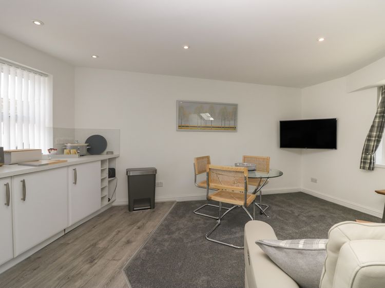 Betty's Loft, listing photograph 10