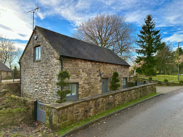 Lilimae Barn, listing photograph 2