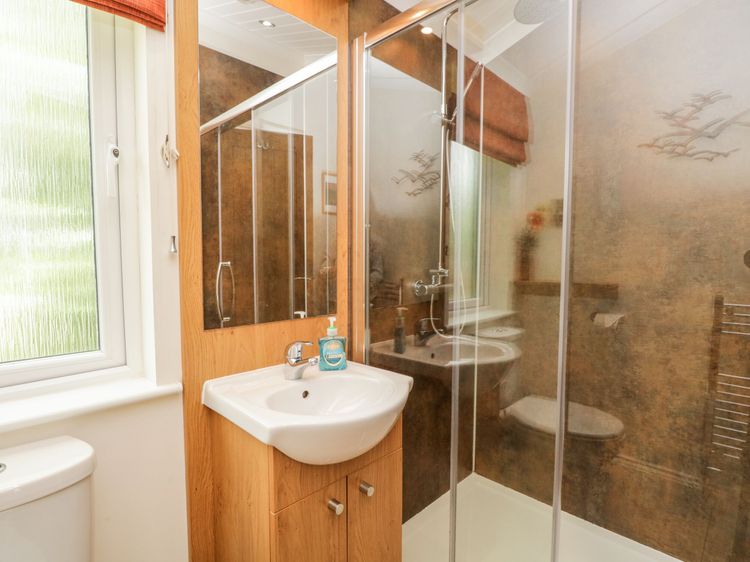 Pippin Lodge, listing photograph 12