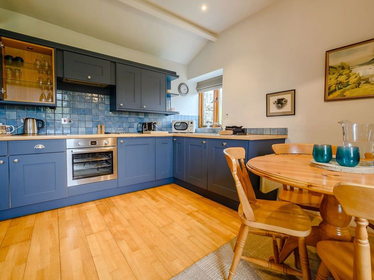 Shepherds Cottage, listing photograph 10