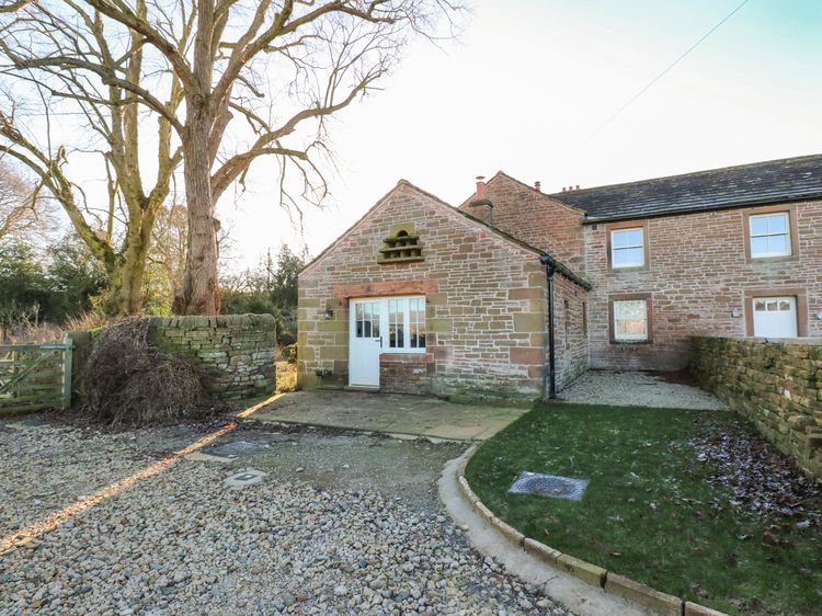 Luham Cottage, listing photograph 2