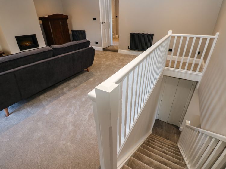 Luham Cottage, listing photograph 7