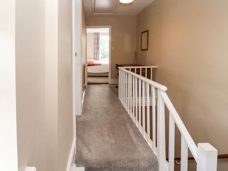 Bay Tree Cottage, listing photograph 12