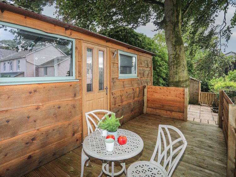 Fron Goch Shepherd's Hut, listing photograph 4