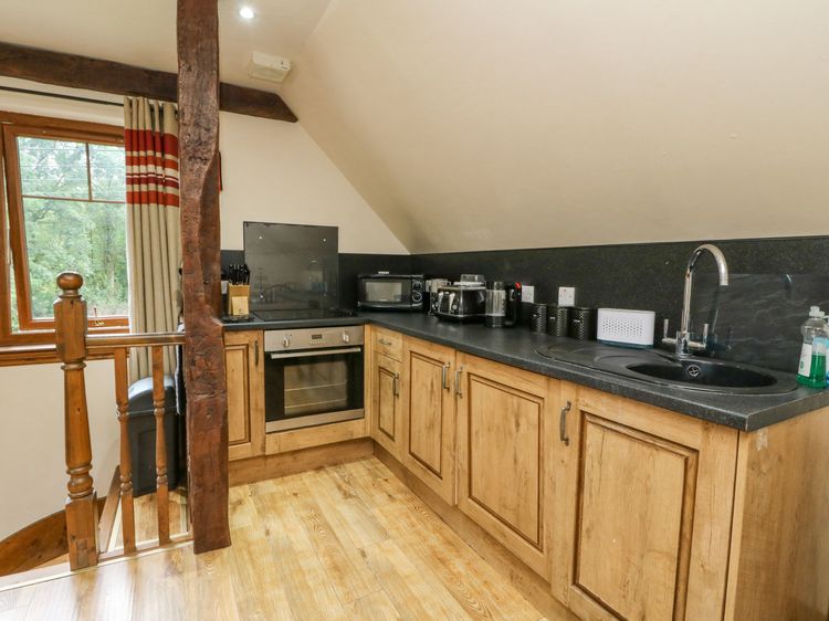 Glenmhor Apartment, listing photograph 10