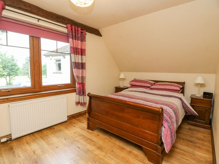 Glenmhor Apartment, listing photograph 11