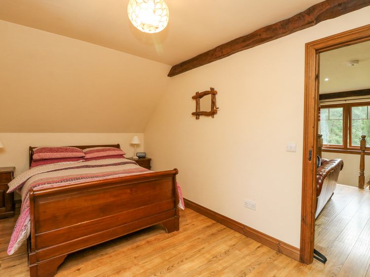 Glenmhor Apartment, listing photograph 12