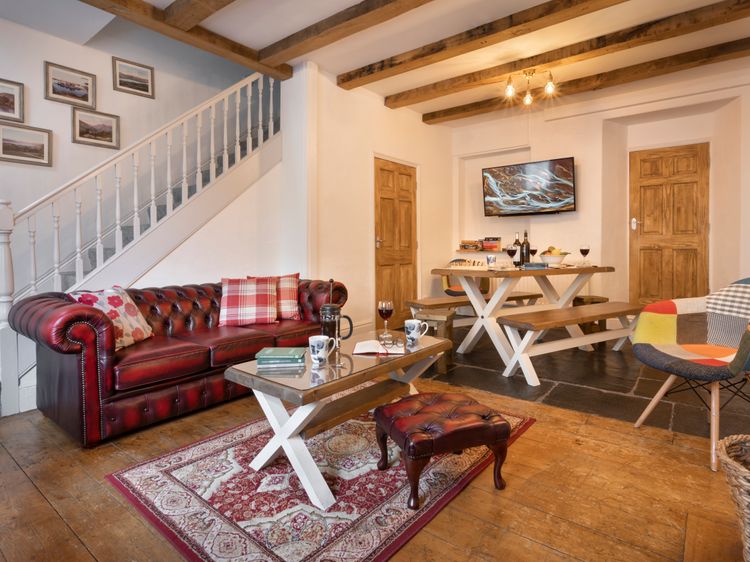 Honeysuckle Cottage, listing photograph 2