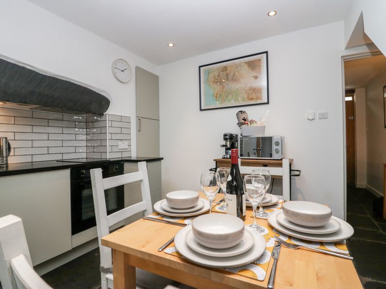 Jessie's Cottage, listing photograph 12