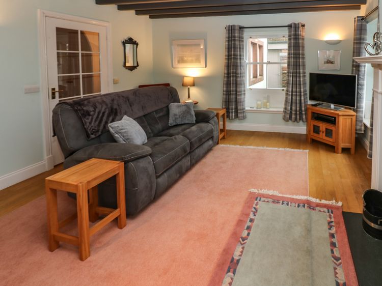 Garden Cottage, listing photograph 6