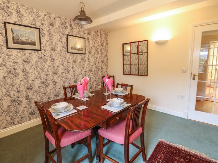 Garden Cottage, listing photograph 11
