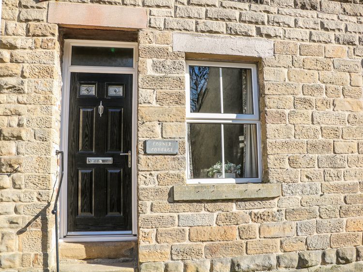 Corner Cottage, listing photograph 3