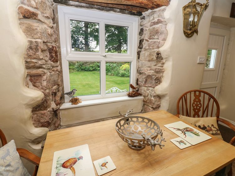 The LA'AL Cragg, listing photograph 10