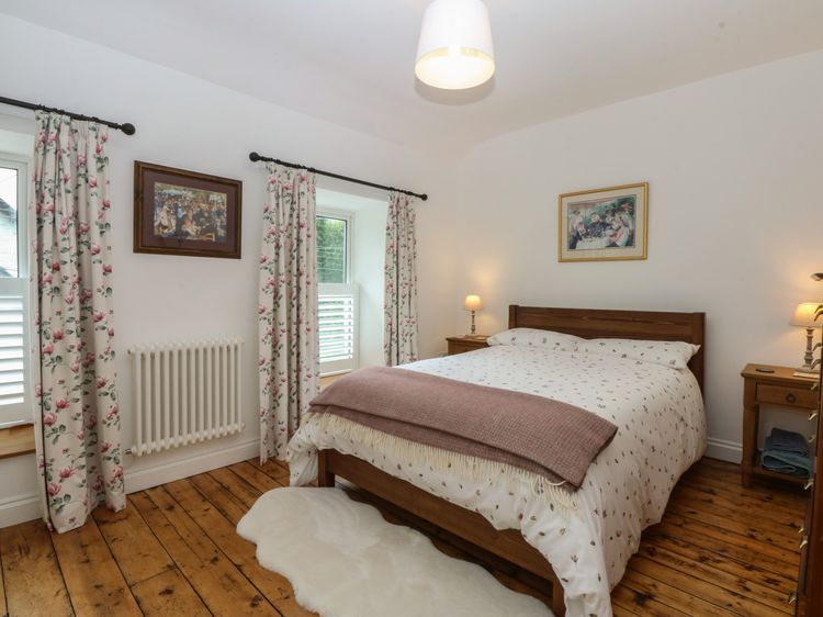 Chandos, listing photograph 9