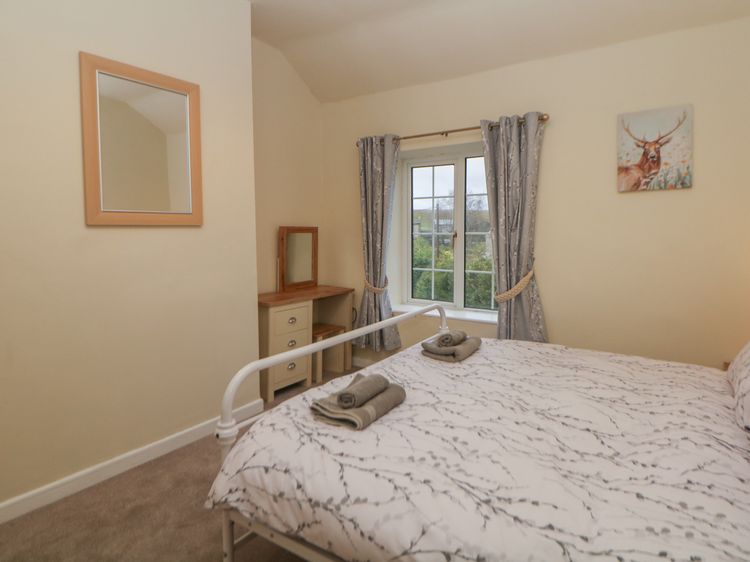 Quarry Cottage, listing photograph 11