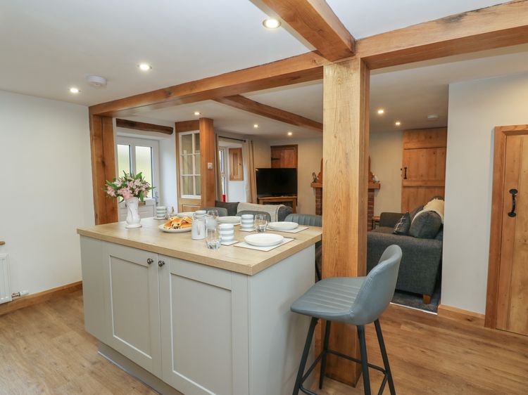 Lime Tree Cottage, listing photograph 9