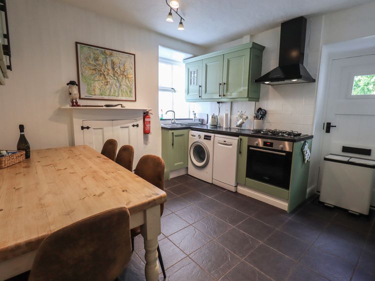 Brook Cottage, listing photograph 8