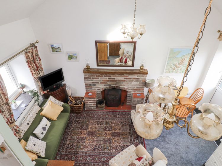 Quarry Cottage, listing photograph 2