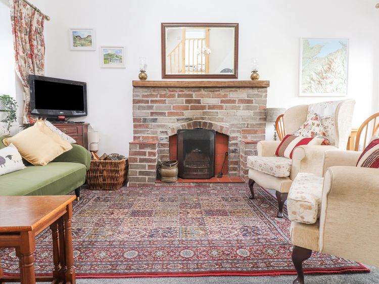 Quarry Cottage, listing photograph 5