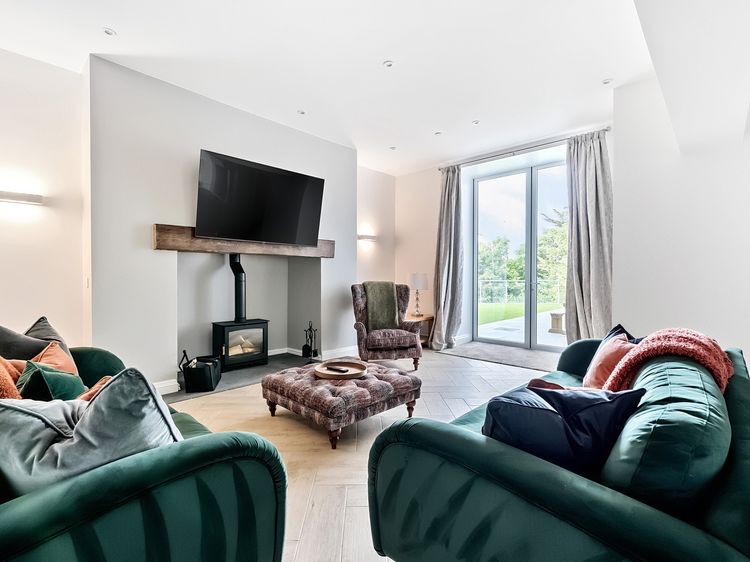 Valerian Lodge, listing photograph 5