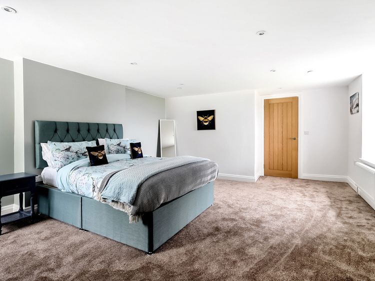 Valerian Lodge, listing photograph 10