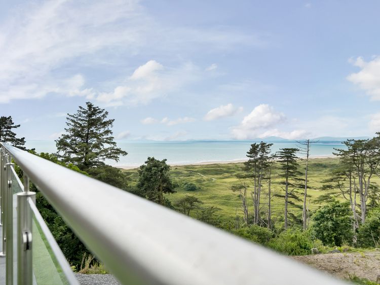 Valerian Lodge, listing photograph 4