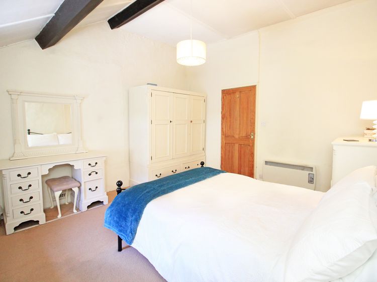 Hafan Cottage, listing photograph 10