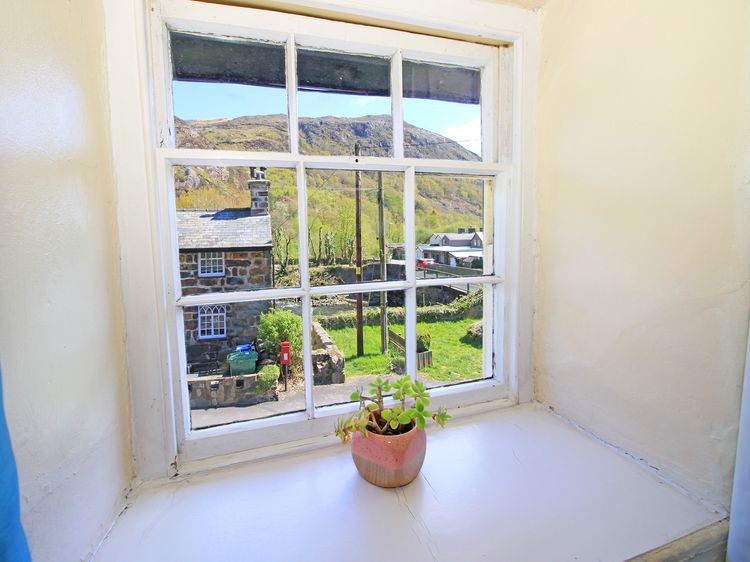 Hafan Cottage, listing photograph 11