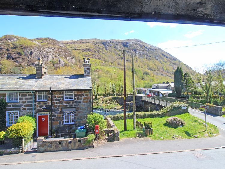 Hafan Cottage, listing photograph 12