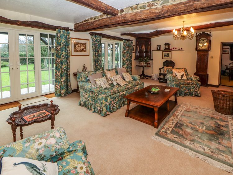 Stang Farm, listing photograph 8