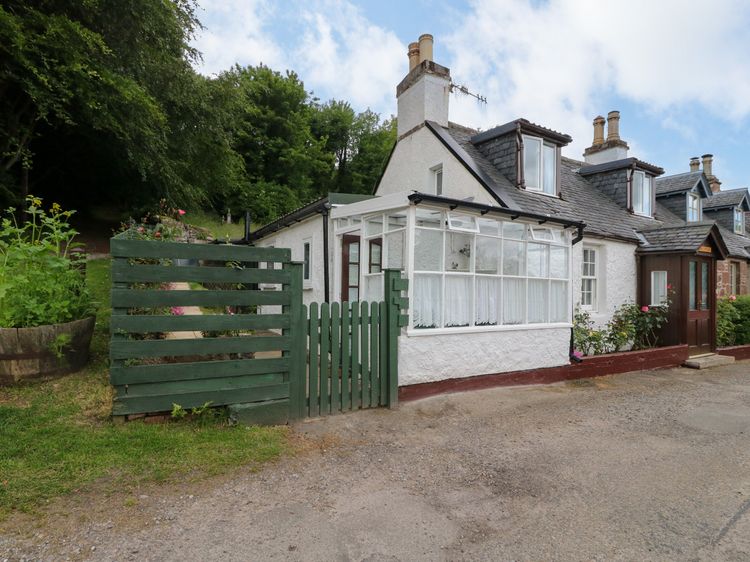 Rose Cottage, listing photograph 2