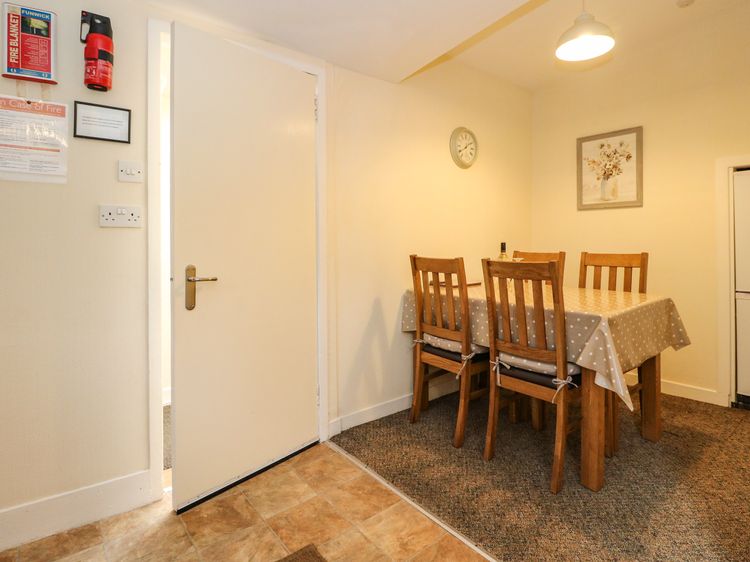 Rose Cottage, listing photograph 10