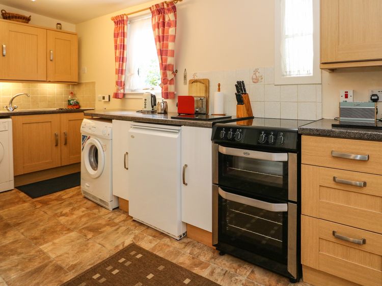 Rose Cottage, listing photograph 11