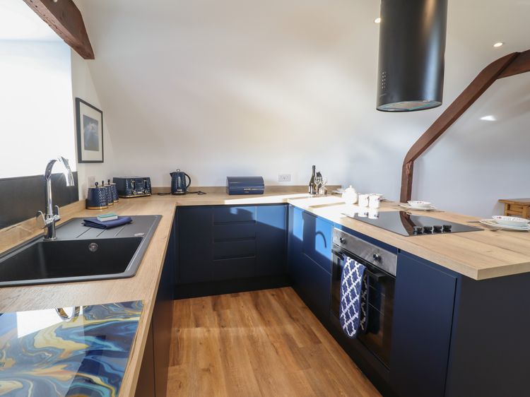 Bryn Eglwys Cottage, listing photograph 12