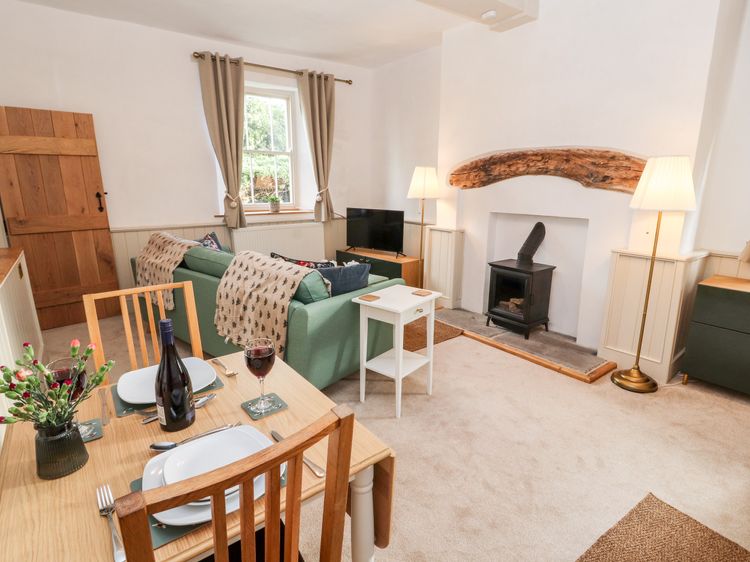 Natland Hall Cottage, listing photograph 4