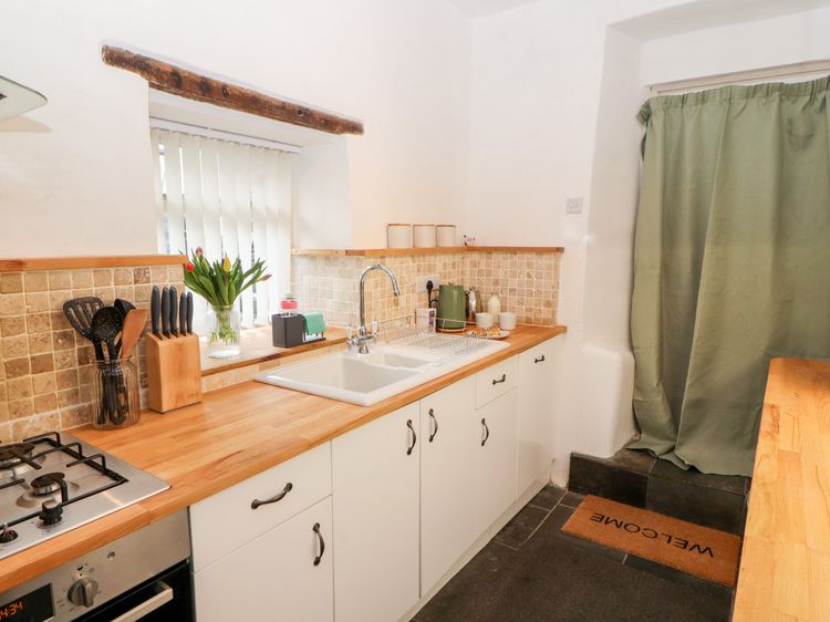 Natland Hall Cottage, listing photograph 11