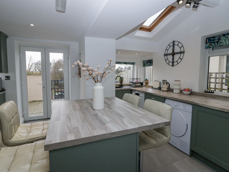 Willow Cottage, listing photograph 11