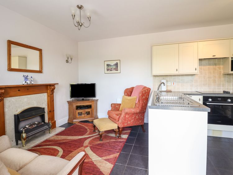 Ty Llaeth Cottage, listing photograph 6