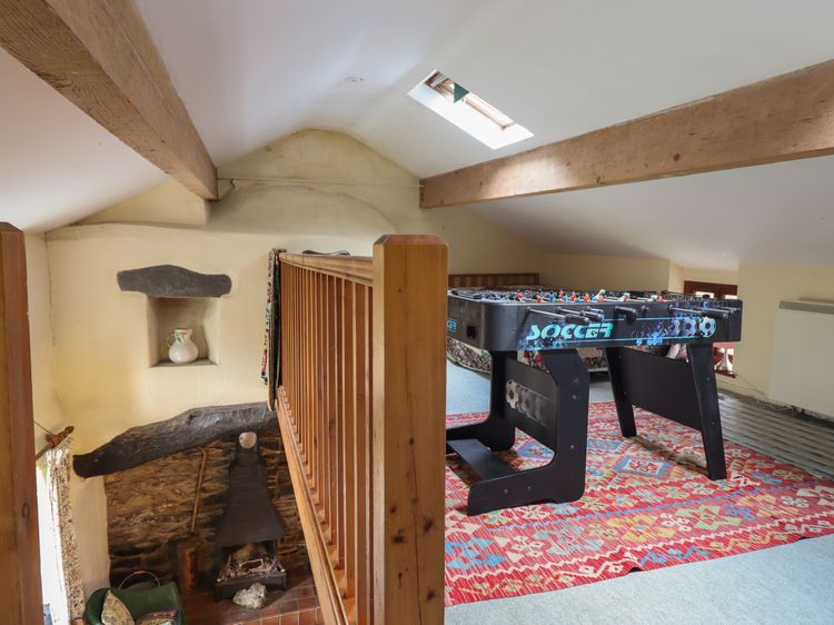 The Long House, listing photograph 8