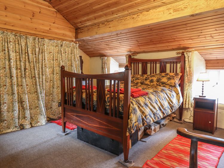 The Long House, listing photograph 10