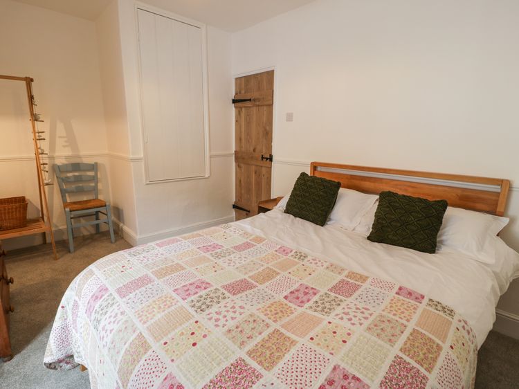 Merywen Cottage, listing photograph 11