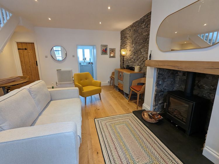 Merywen Cottage, listing photograph 5