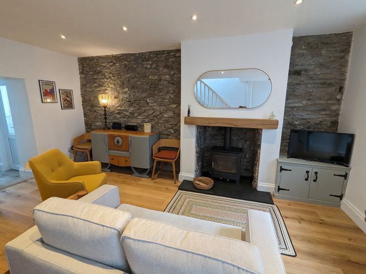 Merywen Cottage, listing photograph 6