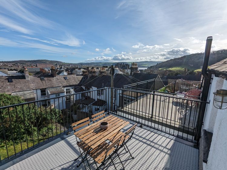 Merywen Cottage, listing photograph 2