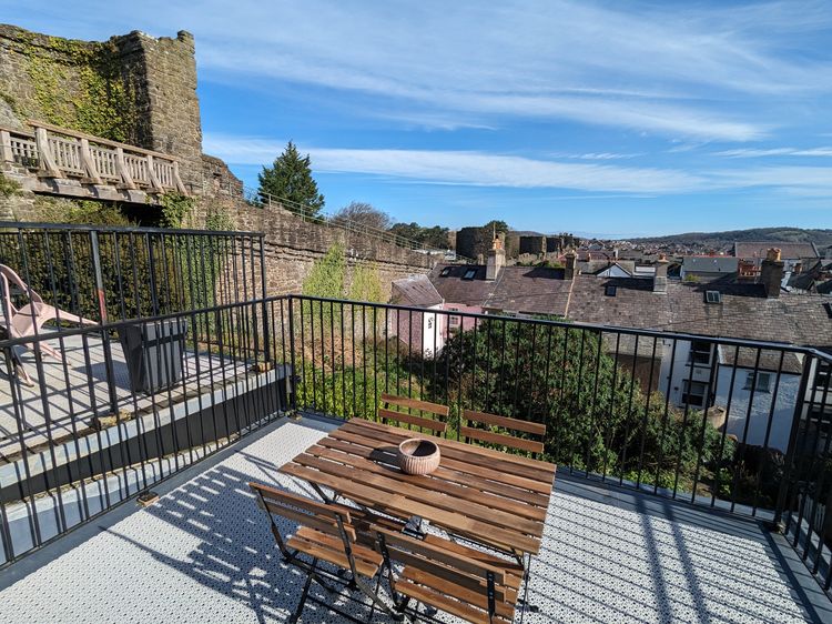 Merywen Cottage, listing photograph 3
